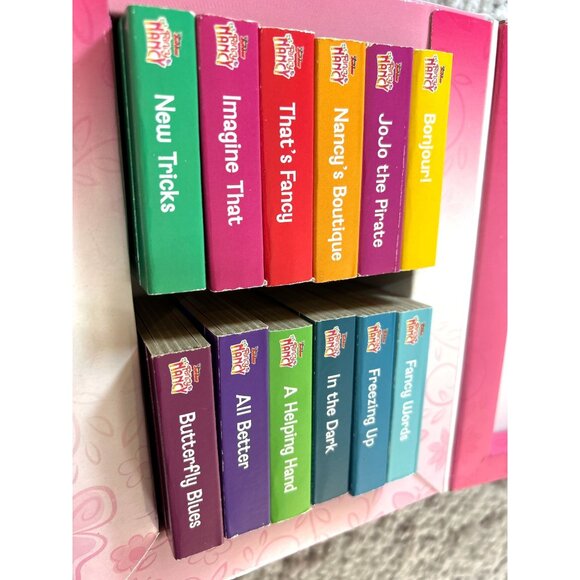 Disney Junior Kids Books Fancy Nancy 12 Little Books Hardcover in Carrying Case - Picture 5 of 8